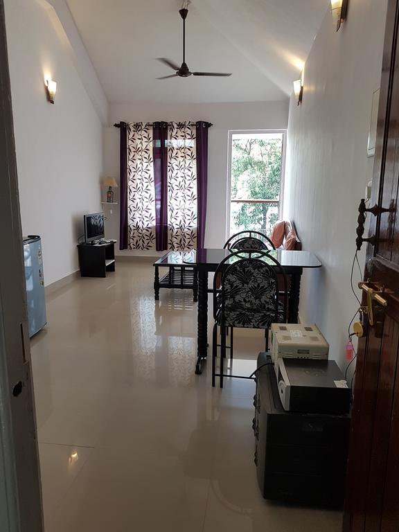 Nk Royal Palms Apartment *